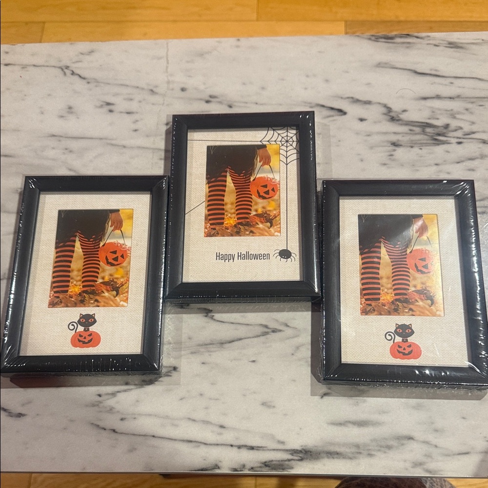 Black Halloween Picture Frame Set